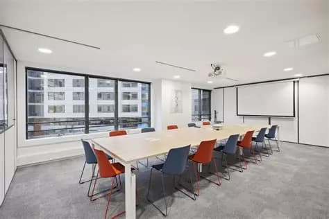 Image 3 de la salle - OIP